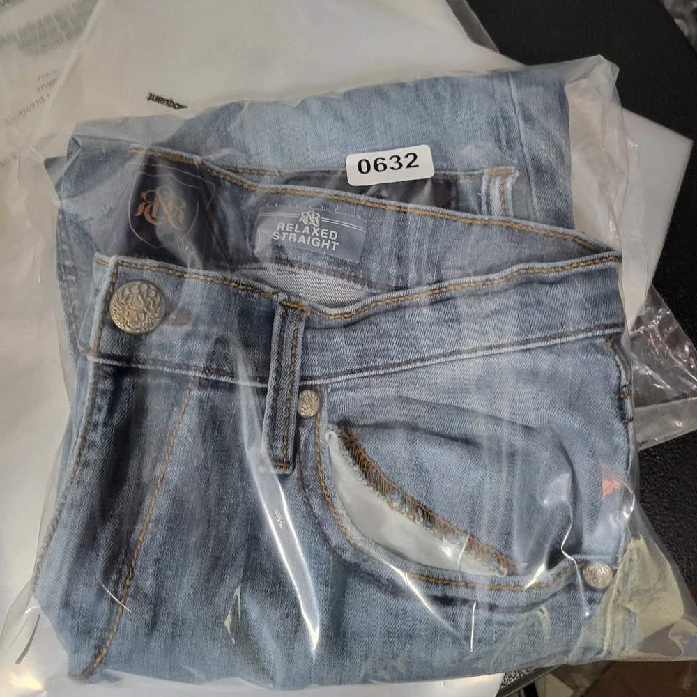 Rock & Republic Relaxed Straight Jeans Mens 32x30 Blue Medium Wash Denim‎ Pants